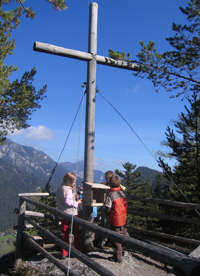Gipfelkreuz Sattelberg